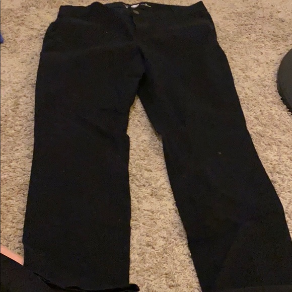 old navy khakis - Picture 3 of 3